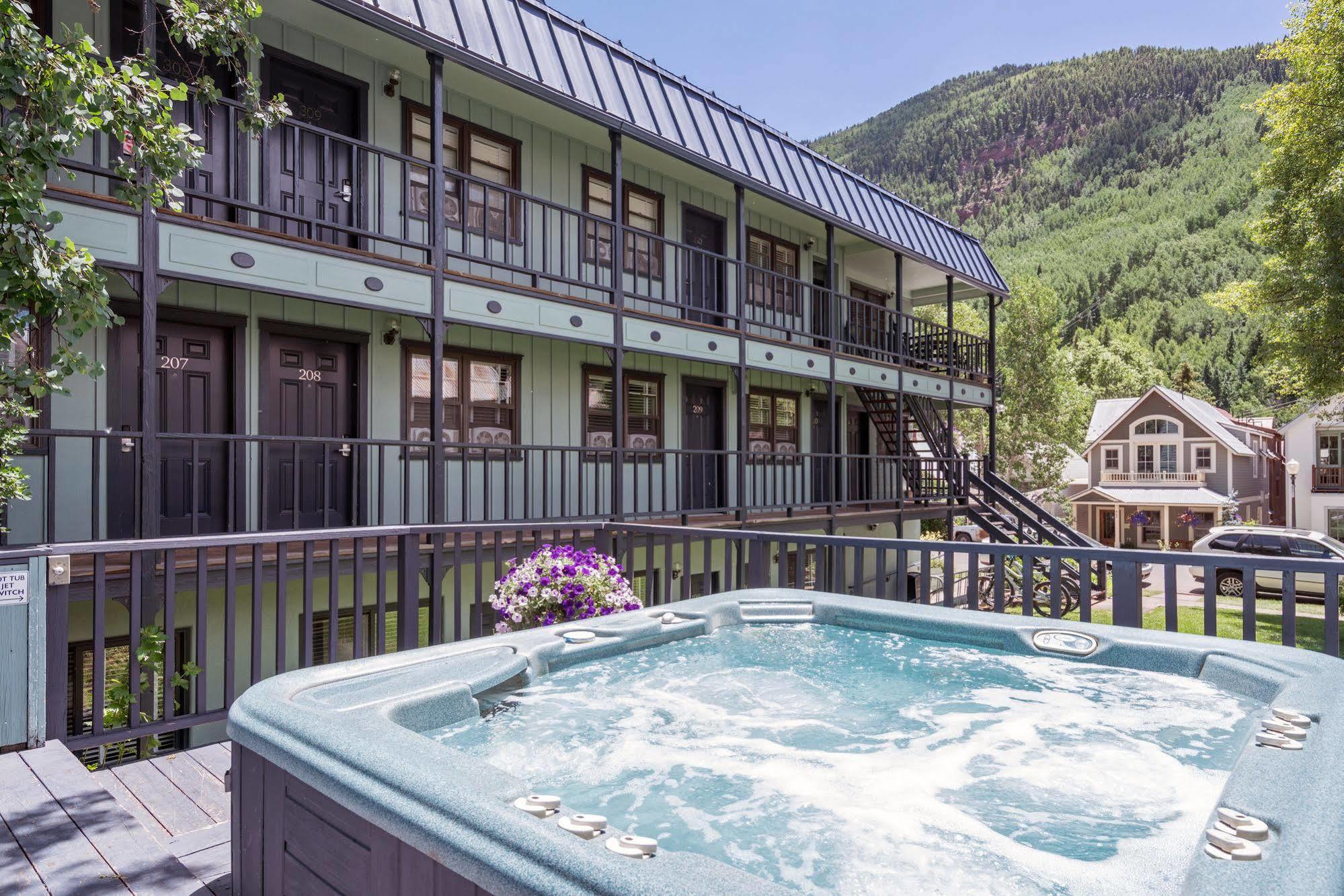 The Victorian Inn Телърайд Екстериор снимка